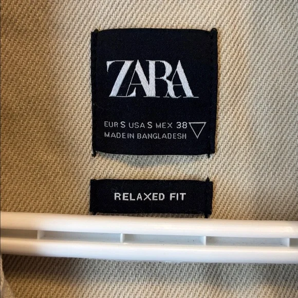 Zara Light Tan Denim Jacket PTP 19 - Picture 2 of 4